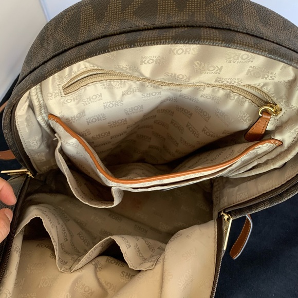Michael Kors Monogram Backpack Dark Brown CA - Picture 5 of 5